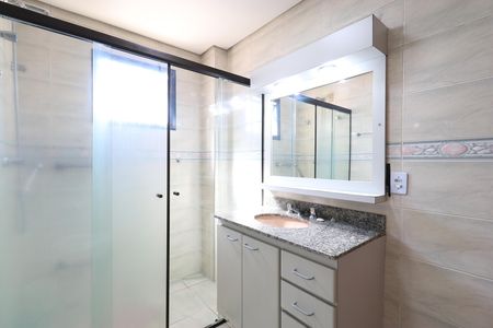 Apartamento para alugar com 145m², 3 quartos e 2 vagasBanheiro Social