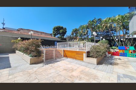 Apartamento para alugar com 145m², 3 quartos e 2 vagas Apartamento para alugar com 145m², 3 quartos e 2 vagasÁrea comum