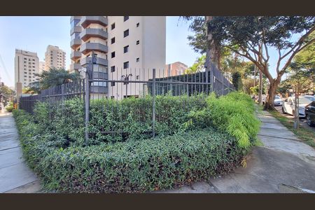 Apartamento para alugar com 145m², 3 quartos e 2 vagas Apartamento para alugar com 145m², 3 quartos e 2 vagasFachada