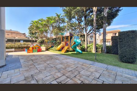 Apartamento para alugar com 145m², 3 quartos e 2 vagas Apartamento para alugar com 145m², 3 quartos e 2 vagasÁrea comum - Playground
