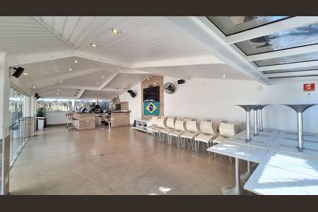 Apartamento para alugar com 145m², 3 quartos e 2 vagas Apartamento para alugar com 145m², 3 quartos e 2 vagasÁrea comum - Salão de festas