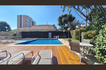 Apartamento para alugar com 145m², 3 quartos e 2 vagas Apartamento para alugar com 145m², 3 quartos e 2 vagasÁrea comum - Piscina