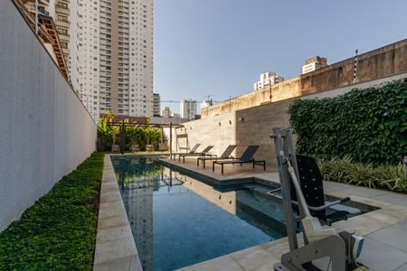 Studio à venda com 39m², 2 quartos e sem vaga Studio à venda com 39m², 2 quartos e sem vagaÁrea comum - Piscina