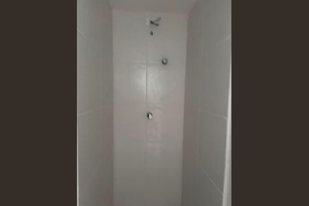 Banheiro de apartamento à venda com 1 quarto, 77m² em Santo Amaro, São Paulo