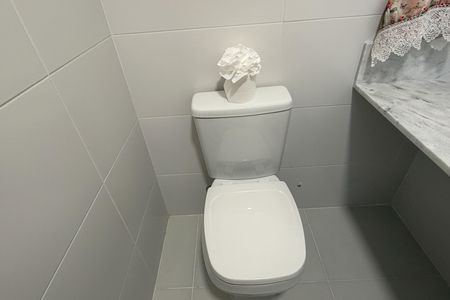 Apartamento para alugar com 87m², 2 quartos e 1 vaga Apartamento para alugar com 87m², 2 quartos e 1 vagaBanheiro da Suíte 1
