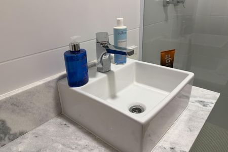 Apartamento para alugar com 87m², 2 quartos e 1 vaga Apartamento para alugar com 87m², 2 quartos e 1 vagaBanheiro da Suíte 2