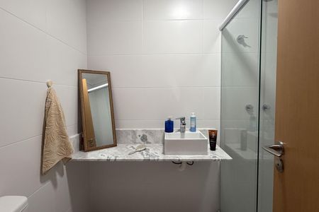 Apartamento para alugar com 87m², 2 quartos e 1 vaga Apartamento para alugar com 87m², 2 quartos e 1 vagaBanheiro da Suíte 2