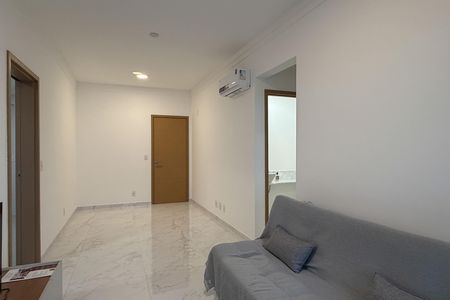 Sala de apartamento para alugar com 2 quartos, 87m² em Gonzaga, Santos
