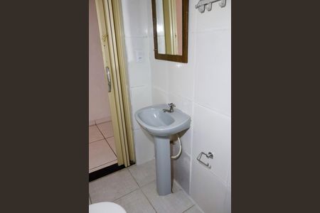 Casa para alugar com 50m², 1 quarto e sem vaga Casa para alugar com 50m², 1 quarto e sem vagaBanheiro