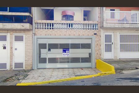 Casa para alugar com 50m², 1 quarto e sem vaga Casa para alugar com 50m², 1 quarto e sem vagaFachada