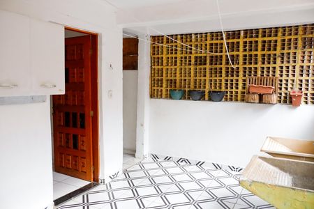 Casa para alugar com 50m², 1 quarto e sem vaga Casa para alugar com 50m², 1 quarto e sem vagaQuintal