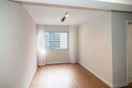 Apartamento à venda com 40m², 1 quarto e 1 vaga Apartamento à venda com 40m², 1 quarto e 1 vagaSala
