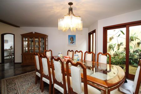 Sala 02 de casa para alugar com 5 quartos, 870m² em Vila Santo Antônio, Cotia