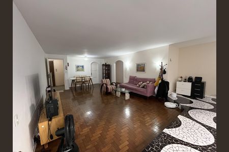 Apartamento à venda com 112m², 2 quartos e sem vaga Apartamento à venda com 112m², 2 quartos e sem vagaSala