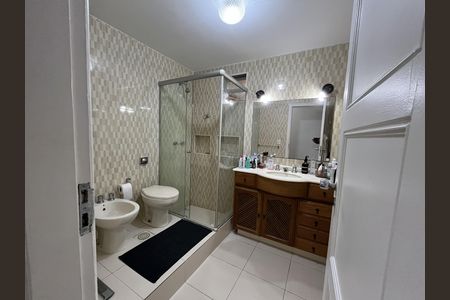 Apartamento à venda com 112m², 2 quartos e sem vaga Apartamento à venda com 112m², 2 quartos e sem vagaBanheiro 1