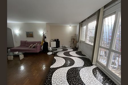 Apartamento à venda com 112m², 2 quartos e sem vaga Apartamento à venda com 112m², 2 quartos e sem vagaSala