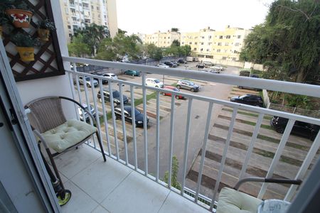 Sala - Varanda de apartamento para alugar com 3 quartos, 65m² em Jacarepaguá, Rio de Janeiro