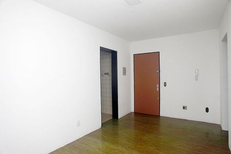 Sala de apartamento para alugar com 1 quarto, 42m² em Partenon, Porto Alegre