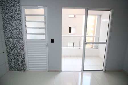 Apartamento à venda com 48m², 2 quartos e 1 vagaSala/Cozinha
