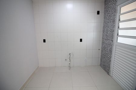 Sala/Cozinha de apartamento à venda com 2 quartos, 48m² em Padroeira, Osasco
