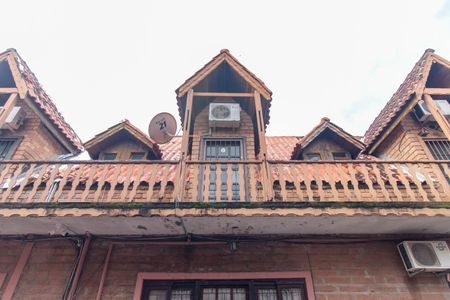 Fachada de casa de condomínio à venda com 1 quarto, 25m² em Glória, Porto Alegre