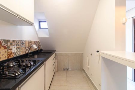 Cozinha de casa de condomínio à venda com 1 quarto, 25m² em Glória, Porto Alegre