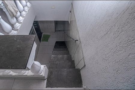 acesso para a área de serviço de casa para alugar com 3 quartos, 200m² em Jardim Previdencia, São Paulo