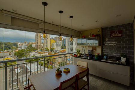 Apartamento à venda com 75m², 2 quartos e 1 vaga Apartamento à venda com 75m², 2 quartos e 1 vagaVARANDA