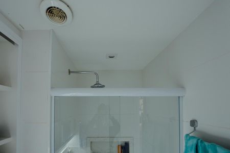 Apartamento à venda com 75m², 2 quartos e 1 vaga Apartamento à venda com 75m², 2 quartos e 1 vagaBANHEIRO