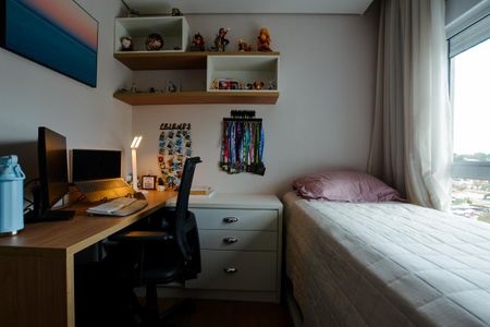 QUARTO 1 de apartamento à venda com 2 quartos, 75m² em Caxingui, São Paulo
