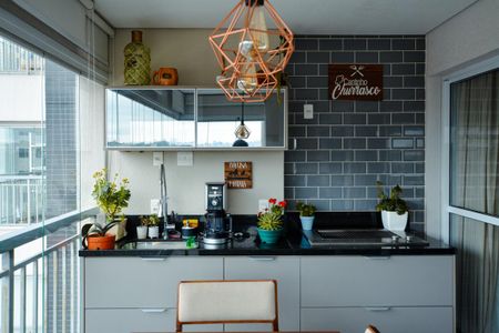 Apartamento à venda com 75m², 2 quartos e 1 vaga Apartamento à venda com 75m², 2 quartos e 1 vagaVARANDA