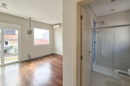 Casa para alugar com 360m², 3 quartos e 6 vagas Casa para alugar com 360m², 3 quartos e 6 vagasSuíte 2