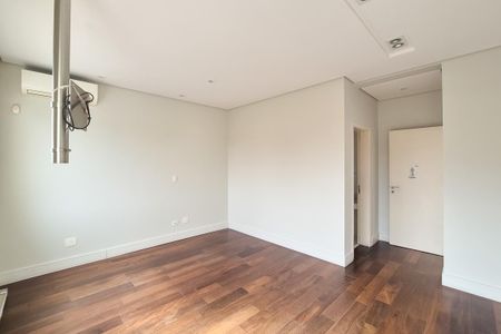 Casa para alugar com 360m², 3 quartos e 6 vagas Casa para alugar com 360m², 3 quartos e 6 vagasSuíte 2