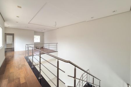 Casa para alugar com 360m², 3 quartos e 6 vagas Casa para alugar com 360m², 3 quartos e 6 vagascorredor
