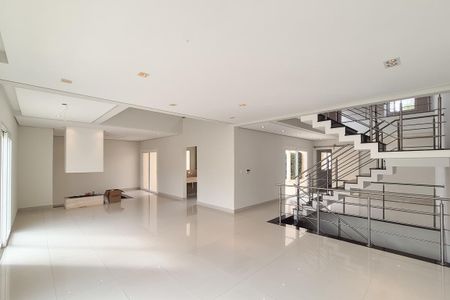 Casa para alugar com 3 quartos, 360m² em Parque dos Passaros, São Bernardo do Campo