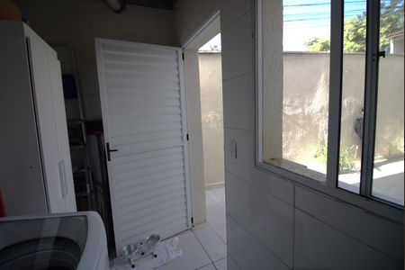 Área de Serviço de casa à venda com 2 quartos, 255m² em Santo Antônio, Osasco