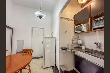 Apartamento à venda com 30m², 1 quarto e sem vaga