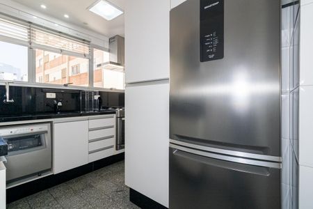Apartamento à venda com 81m², 2 quartos e 1 vaga Apartamento à venda com 81m², 2 quartos e 1 vagaCozinha