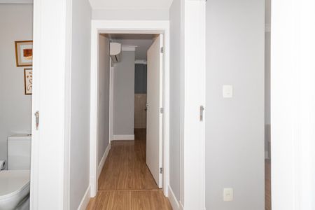 Apartamento à venda com 81m², 2 quartos e 1 vaga Apartamento à venda com 81m², 2 quartos e 1 vagaCorredor