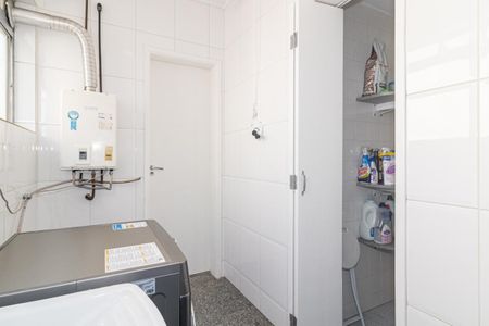 Apartamento à venda com 81m², 2 quartos e 1 vaga Apartamento à venda com 81m², 2 quartos e 1 vagaÁrea de Serviço
