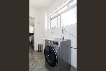 Apartamento à venda com 81m², 2 quartos e 1 vaga Apartamento à venda com 81m², 2 quartos e 1 vagaÁrea de Serviço