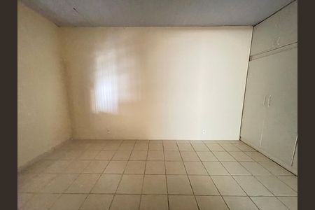 Casa à venda com 2 quartos, 255m² em Vila Sonia, São Paulo