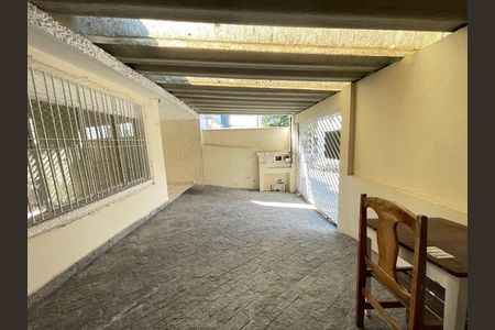 Casa à venda com 2 quartos, 255m² em Vila Sonia, São Paulo