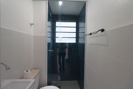 Banheiro de apartamento para alugar com 2 quartos, 45m² em Vila Conceicao, Diadema