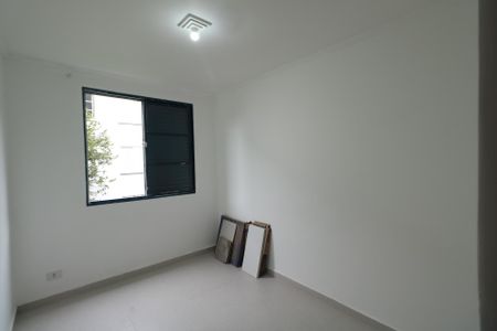 Quarto 1 de apartamento para alugar com 2 quartos, 45m² em Vila Conceicao, Diadema
