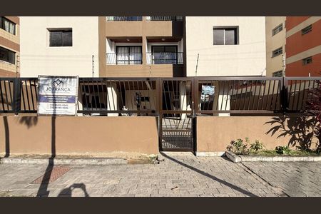 Apartamento para alugar com 62m², 2 quartos e 1 vaga Apartamento para alugar com 62m², 2 quartos e 1 vagaFachada