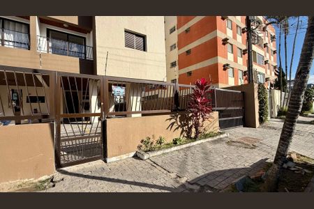 Fachada de apartamento para alugar com 2 quartos, 62m² em Jardim Tres Marias, Guarujá