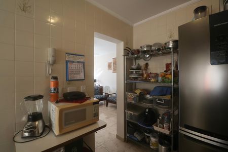 Cozinha de apartamento para alugar com 2 quartos, 62m² em Jardim Tres Marias, Guarujá