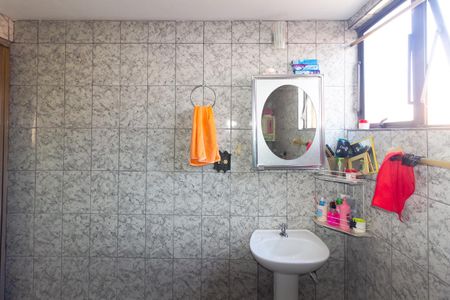 Apartamento à venda com 60m², 2 quartos e 1 vaga Apartamento à venda com 60m², 2 quartos e 1 vagaBanheiro