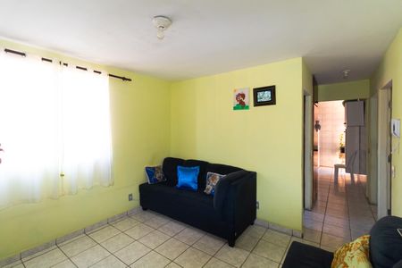 Sala de apartamento à venda com 2 quartos, 60m² em Fazenda da Juta, São Paulo